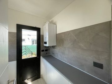 Casa en alquiler en Loma Verde