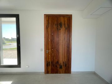Casa en alquiler en Loma Verde