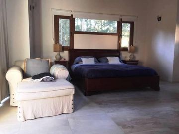 Venta/Permuta - Casa CHALET INGLES de 4 ambientes en Pinamar - La Herradura