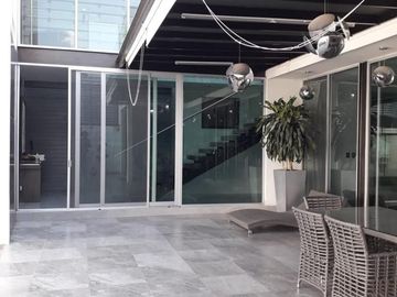 VENTA o RENTA CASA EN LEÓN, CAÑADA DEL REFUGIO SUR