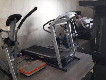 VENTA o RENTA CASA EN LEÓN, CAÑADA DEL REFUGIO SUR