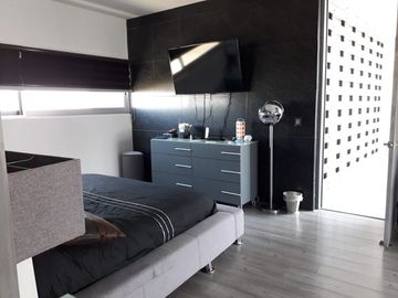 VENTA o RENTA CASA EN LEÓN, CAÑADA DEL REFUGIO SUR