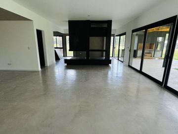 Casa en Venta Barrio La Aldea Colón Entre Ríos
