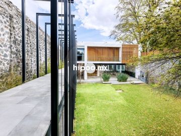 Nuevo Casa en venta en Jardines del Pedregal