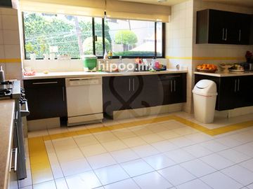 Casa en venta en Lomas de Tecamachalco