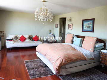Casa en venta en Lomas de Tecamachalco