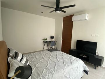 TOWNHOUSE EN VENTA, EXCELENTE UBICACIÓN ZONA NORTE, CHOLUL