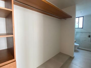 TOWNHOUSE EN VENTA, EXCELENTE UBICACIÓN ZONA NORTE, CHOLUL