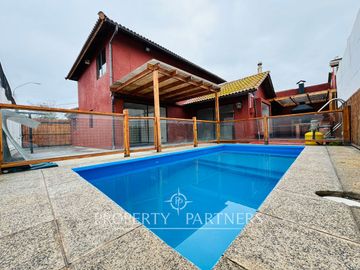 Hermosa y Remodelada Casa en Peñuelas