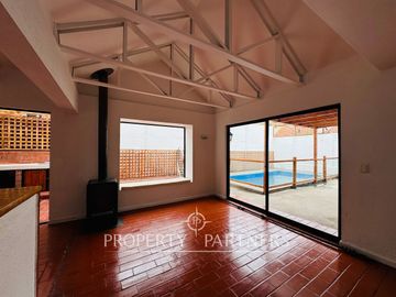 Hermosa y Remodelada Casa en Peñuelas