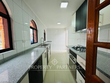Hermosa y Remodelada Casa en Peñuelas