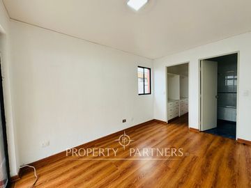Hermosa y Remodelada Casa en Peñuelas
