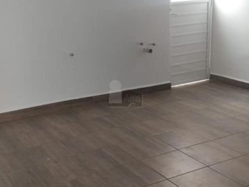 Casa en Venta en Valle de la Luz, León, Gto. Privada cerca Blvd. Delta y Prol. La Luz  PAGO CONTADO