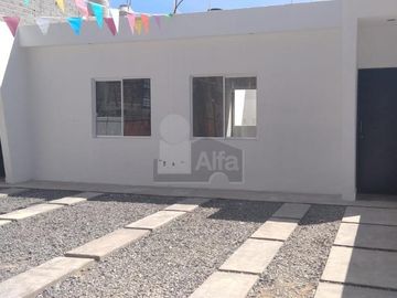 Casa en Venta en Valle de la Luz, León, Gto. Privada cerca Blvd. Delta y Prol. La Luz  PAGO CONTADO