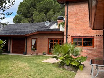 Casa - Aeropuerto de Ezeiza Ideal Hotel o Spa