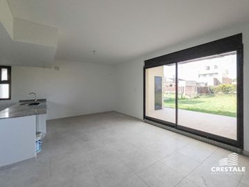Venta casa 2 dormitorios Funes