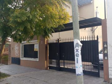 Casa - Turdera