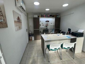 Venta Galpon Av. Colon