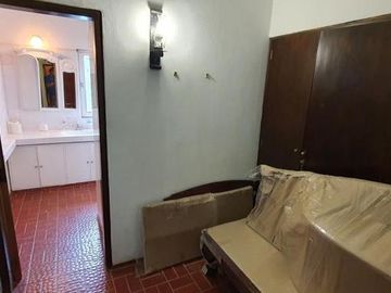 Se vende hermoso caserón + casa de casero en Villa Allende Golf! a pocas cuadras