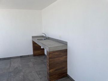 CASA EN VENTA MODERNA AMPLIOS ESPACIO LOMAS DE ANGELOPOLIS PARQUE NAYARIT
