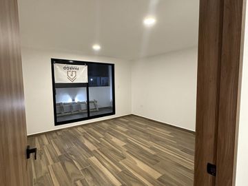 CASA EN VENTA MODERNA AMPLIOS ESPACIO LOMAS DE ANGELOPOLIS PARQUE NAYARIT