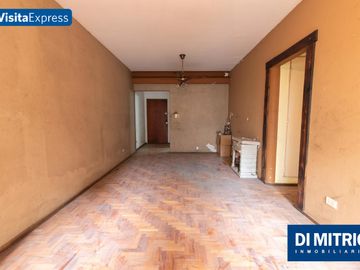 ¡4 Ambientes con Patio y Balcon para reciclarlo a tu gusto! Visitalo Express HOY mismo!