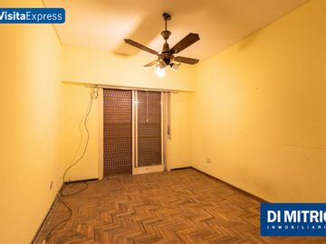 ¡4 Ambientes con Patio y Balcon para reciclarlo a tu gusto! Visitalo Express HOY mismo!