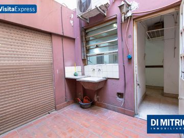 ¡4 Ambientes con Patio y Balcon para reciclarlo a tu gusto! Visitalo Express HOY mismo!