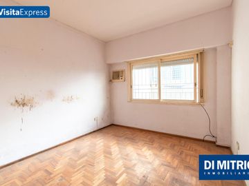 ¡4 Ambientes con Patio y Balcon para reciclarlo a tu gusto! Visitalo Express HOY mismo!
