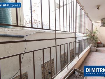 ¡4 Ambientes con Patio y Balcon para reciclarlo a tu gusto! Visitalo Express HOY mismo!