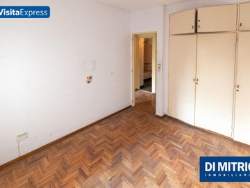 ¡4 Ambientes con Patio y Balcon para reciclarlo a tu gusto! Visitalo Express HOY mismo!