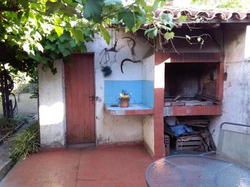 Casa - Claypole