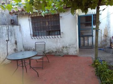 Casa - Claypole