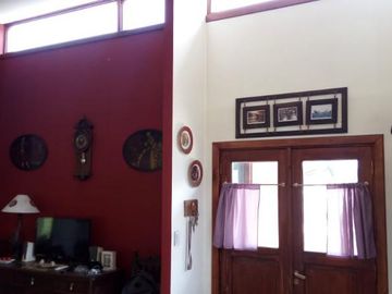 Casa 3 ambientes en Lago Puelo, frente al parque nacional