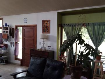 Casa 3 ambientes en Lago Puelo, frente al parque nacional