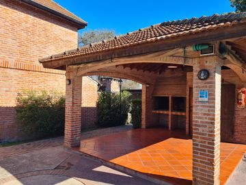 PH tipo triplex en  Venta