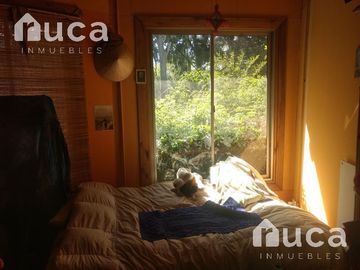VENTA | CASA  Estilo Rustico, c/Jardin y Pileta   2 Cabañas | La Bota