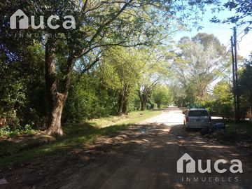 VENTA | CASA  Estilo Rustico, c/Jardin y Pileta   2 Cabañas | La Bota