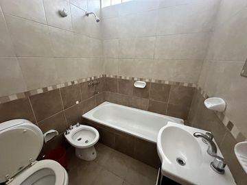 Venta Departamento. Luis Agote - Rosario.