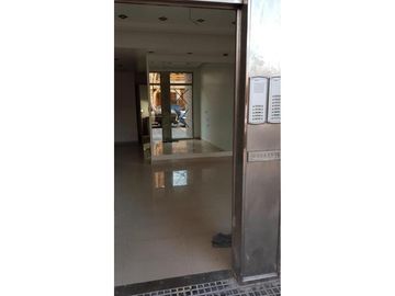 Dpto 2 amb. 45 m2 total, a estrenar y amueblado, c/ cocina aparte, Villa Luro.