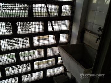 Departamento de 4 amb a metros la estación de Temperley Este