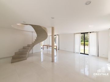 Casa a Estrenar 3 dormitorios en venta - Fisherton, Rosario