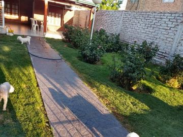 CASA TIPO CHALET