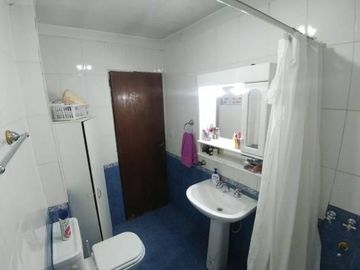 CASA TIPO CHALET