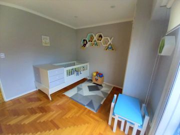 Casa Venta Ramos Mejía S/lote Propio Jardin Pileta Parrilla Terraza Cochera