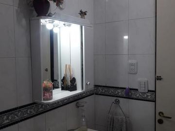 Casa - Claypole