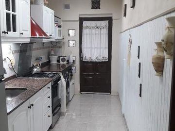 Casa - Claypole