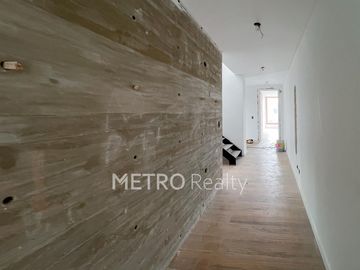 Casa en venta al lago central con 4 suites en Virazon, Nordelta
