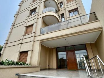 Departamento en  Venta Dominicis 1135, Campana centro.