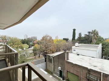 Departamento en  Venta Dominicis 1135, Campana centro.